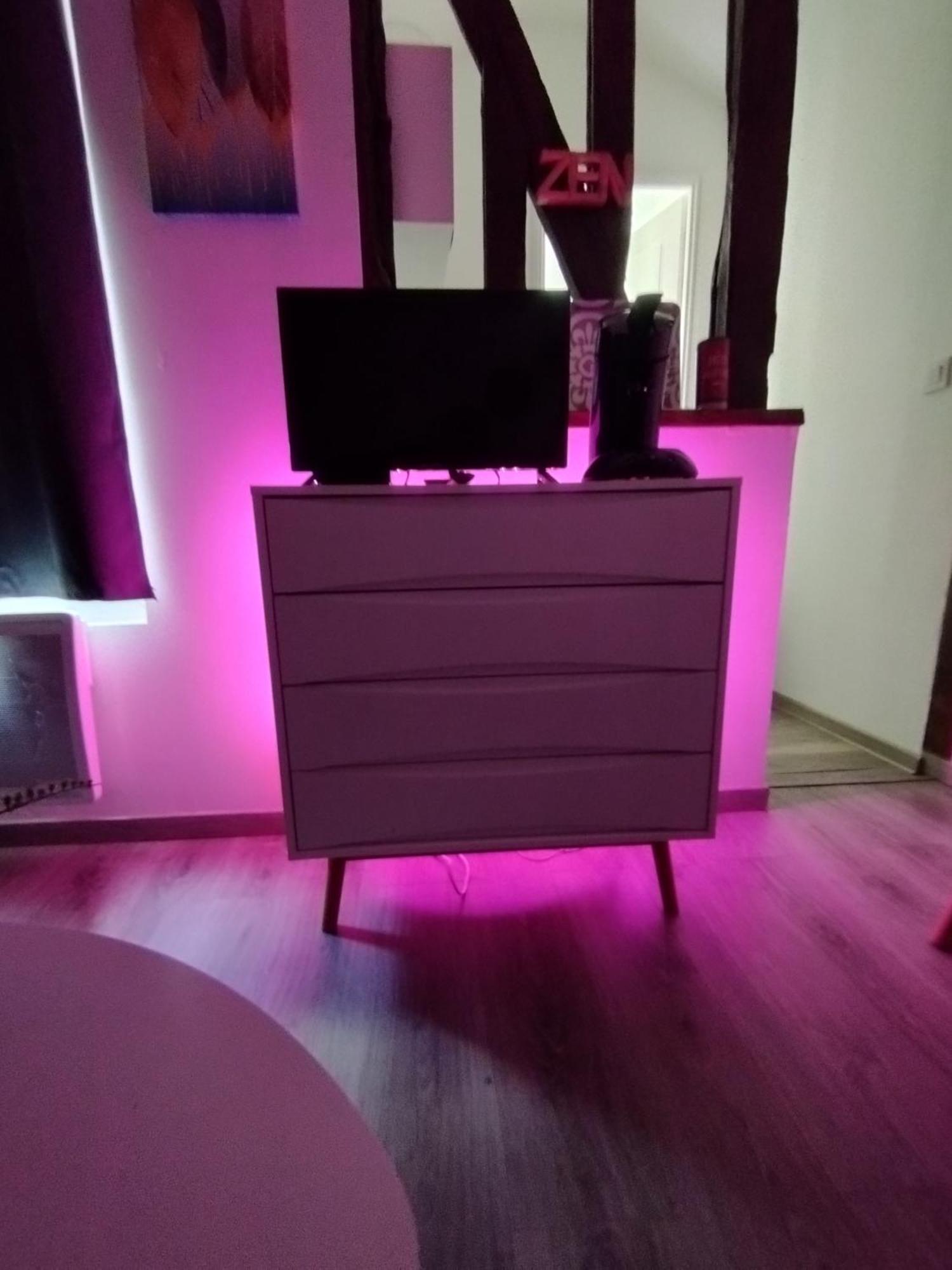 Studio Charmant Confortable Tv Centre Ville Louviers Εξωτερικό φωτογραφία